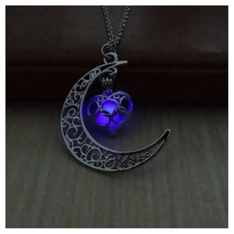 Glowing Silver Pendant Necklace